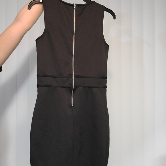 LATTICE BODYCON MINI BLACK DRESS - Picture 9 of 11